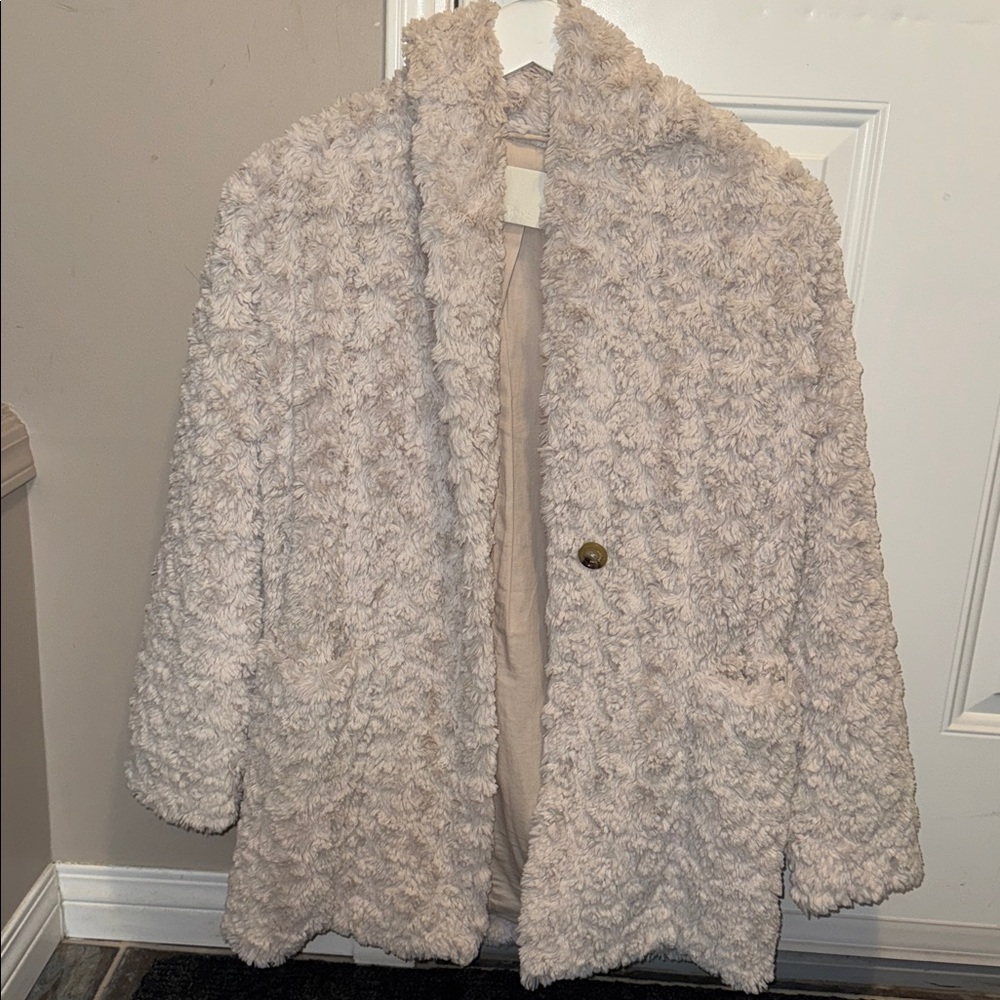 Wilfred Free fluffy coat